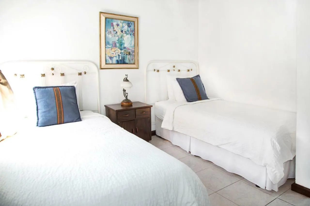 Villas Santa Ana Antigua